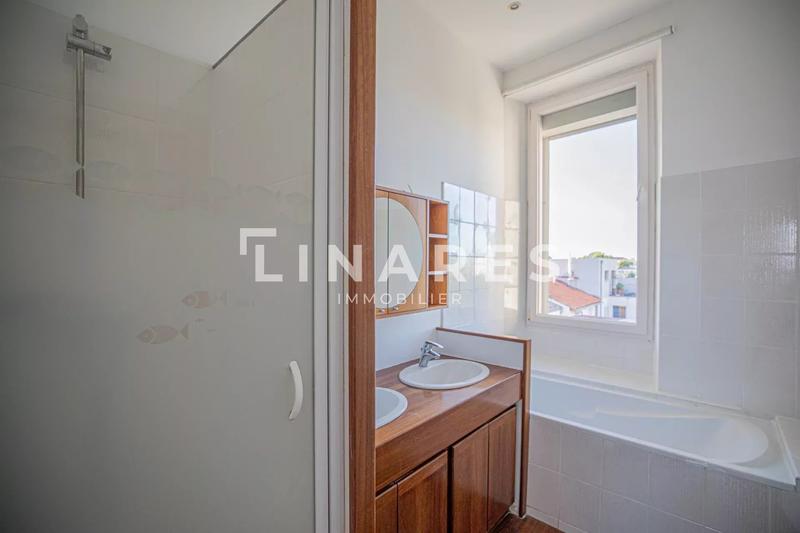 Appartement - 100 m² - 4 pièces