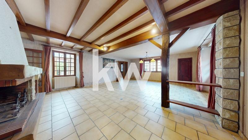 Maison - 192 m² - 6 pièces