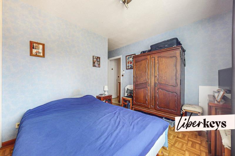 Appartement - 77 m² - 4 pièces