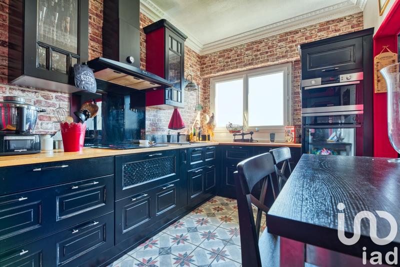 Duplex - 214 m² - 7 pièces