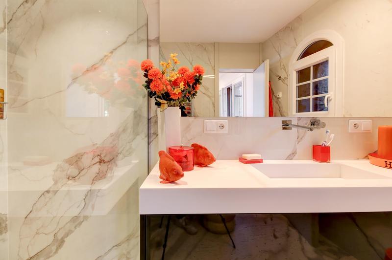 Maison - 261 m² - 6 pièces