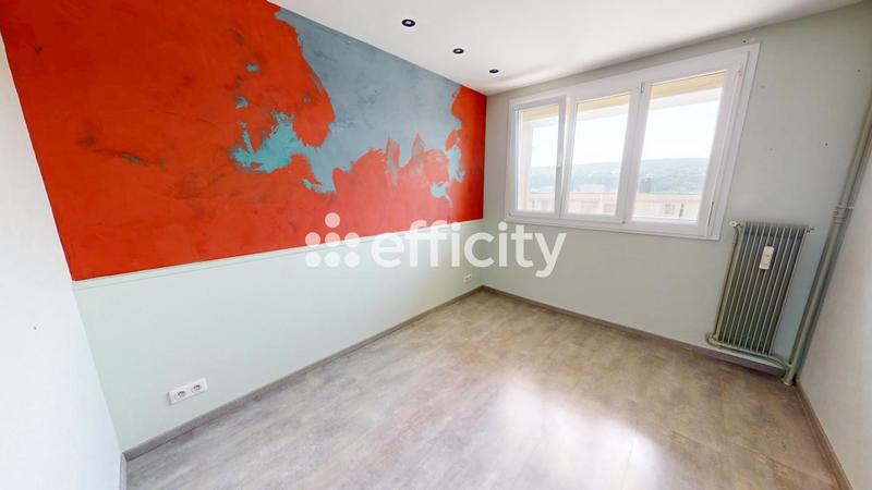 Appartement - 70 m² - 4 pièces