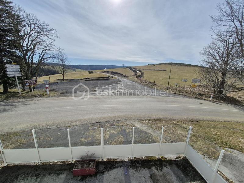 Maison - 500 m² - 16 pièces