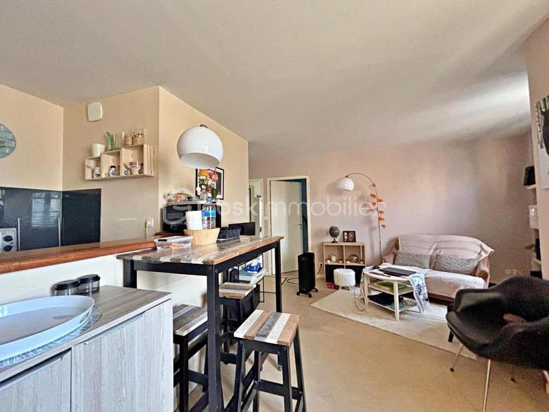 Immeuble - 274 m² - 12 pièces