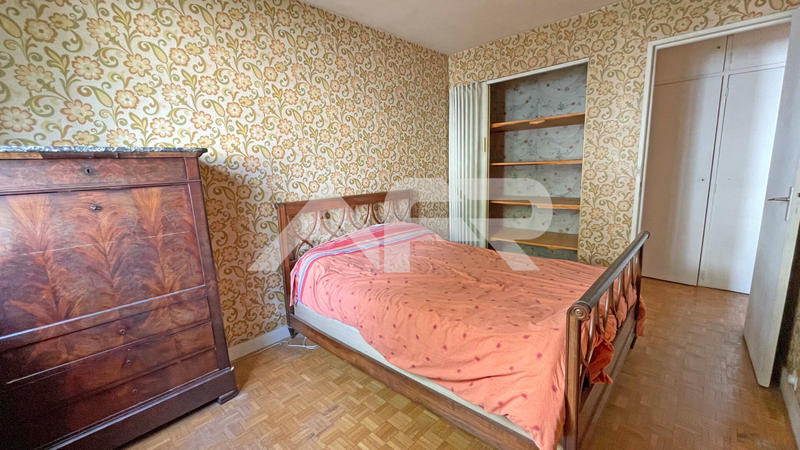 Appartement - 80 m² - 4 pièces