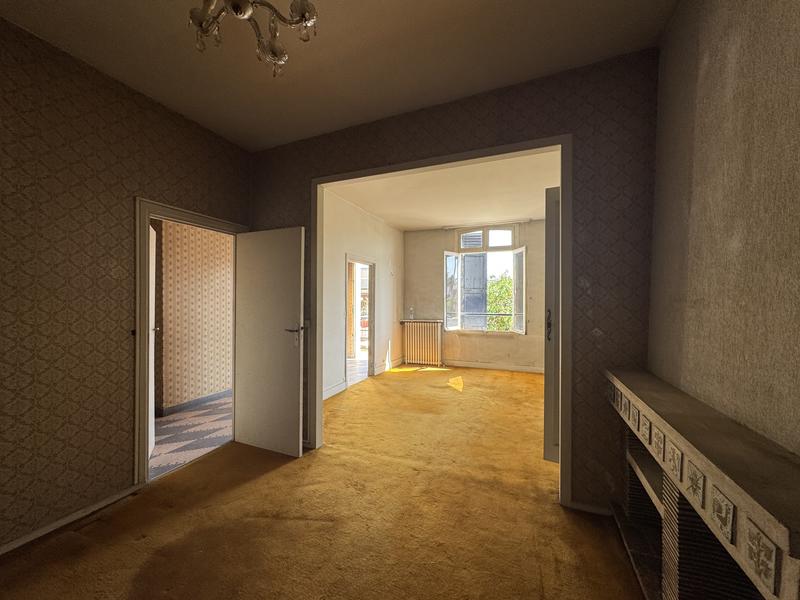 Maison - 142 m² - 7 pièces