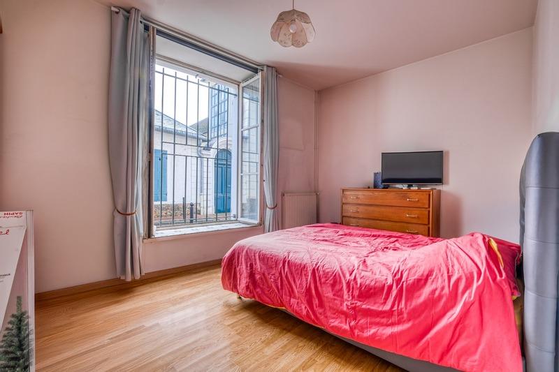 Appartement - 80 m² - 4 pièces