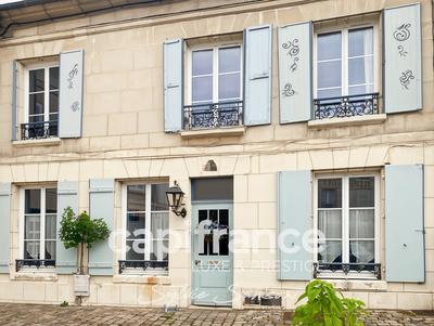 Maison - 130 m² - 6 pièces