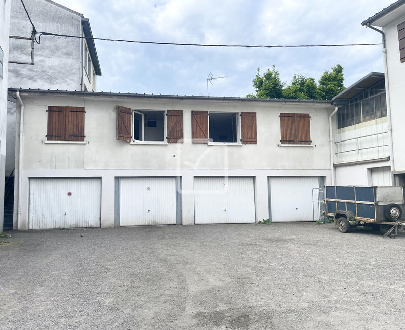 Immeuble - 62 m² - 3 pièces