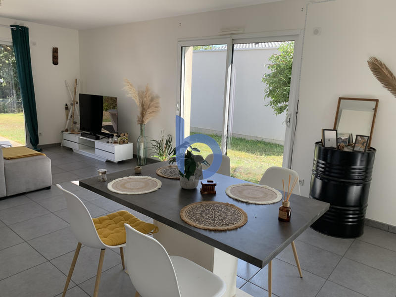 Maison - 88 m² - 4 pièces