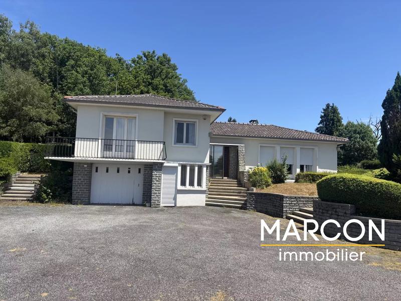 Maison - 158 m² - 6 pièces