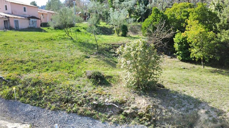 Terrain constructible - 401 m²