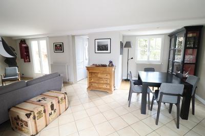 Maison - 132 m² - 6 pièces