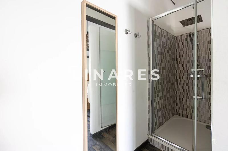 Maison de ville - 203 m² - 5 pièces