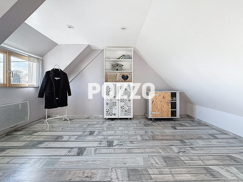 Maison - 168 m² - 7 pièces