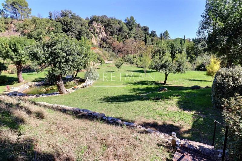 Villa - 187 m² - 5 pièces