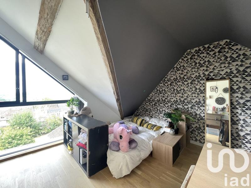 Maison - 174 m² - 8 pièces