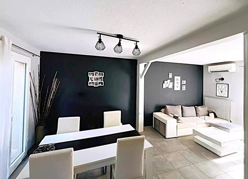 Maison - 97 m² - 4 pièces