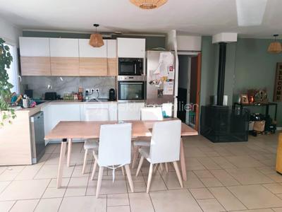 Villa - 120 m² - 5 pièces