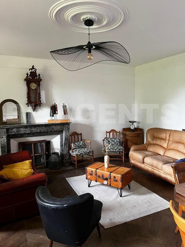 Villa - 546 m² - 15 pièces