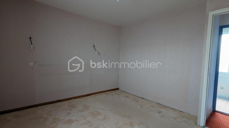 Maison en pierre - 84 m² - 3 pièces