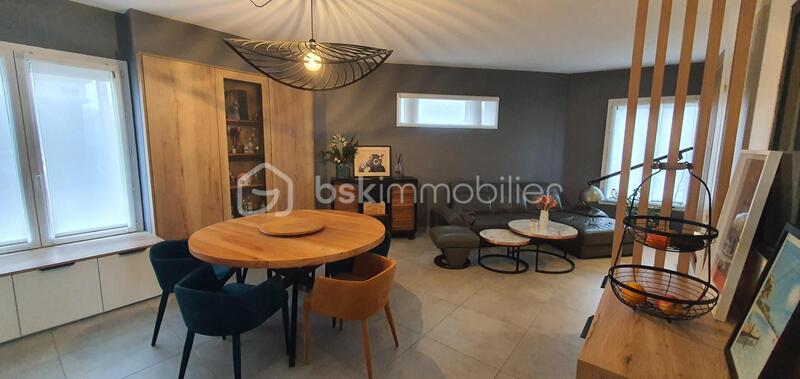 Maison - 124 m² - 4 pièces