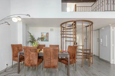 Appartement - 90 m² - 4 pièces