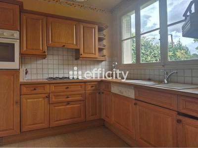 Maison - 75 m² - 4 pièces