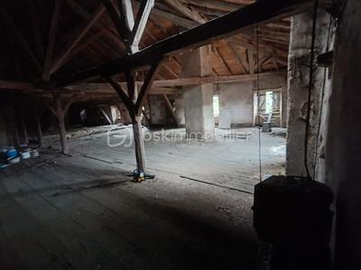 Maison - 500 m² - 23 pièces