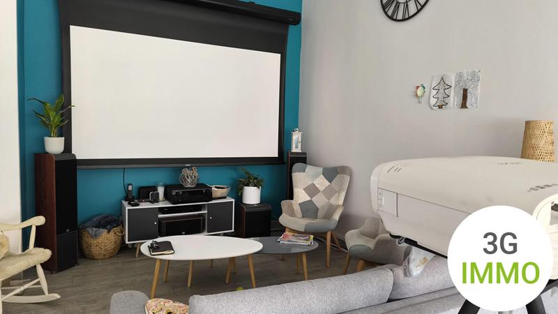 Maison - 140 m² - 6 pièces