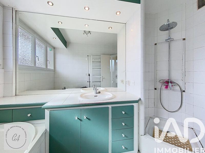 Appartement - 98 m² - 4 pièces