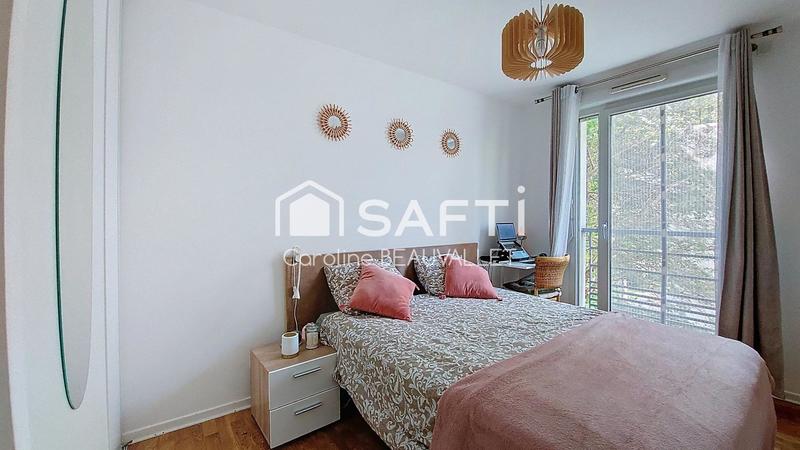 Appartement - 84 m² - 4 pièces