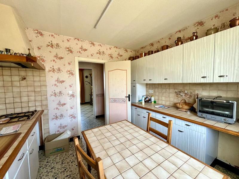 Maison - 75 m² - 5 pièces