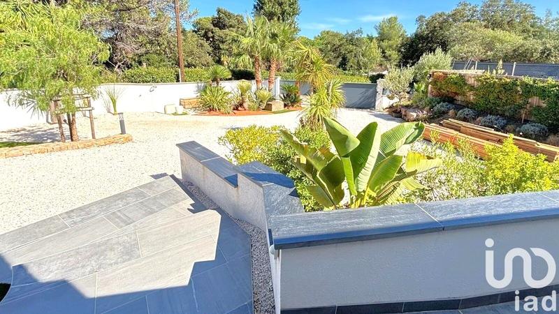 Maison - 306 m² - 9 pièces