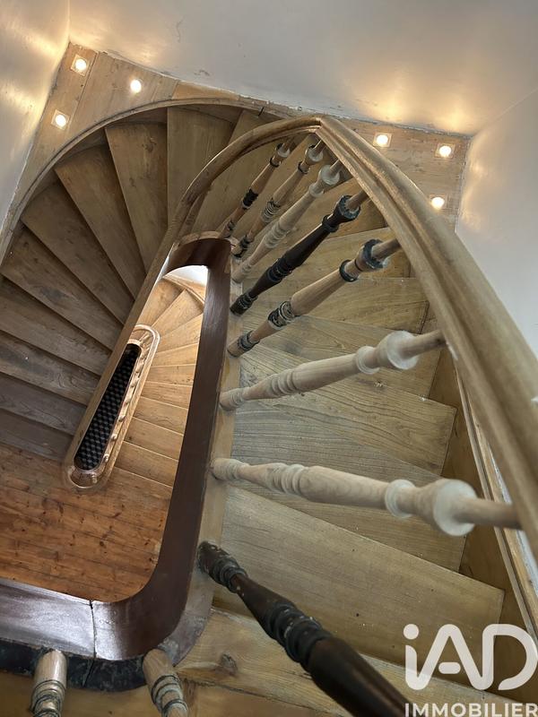 Maison de ville - 280 m² - 10 pièces