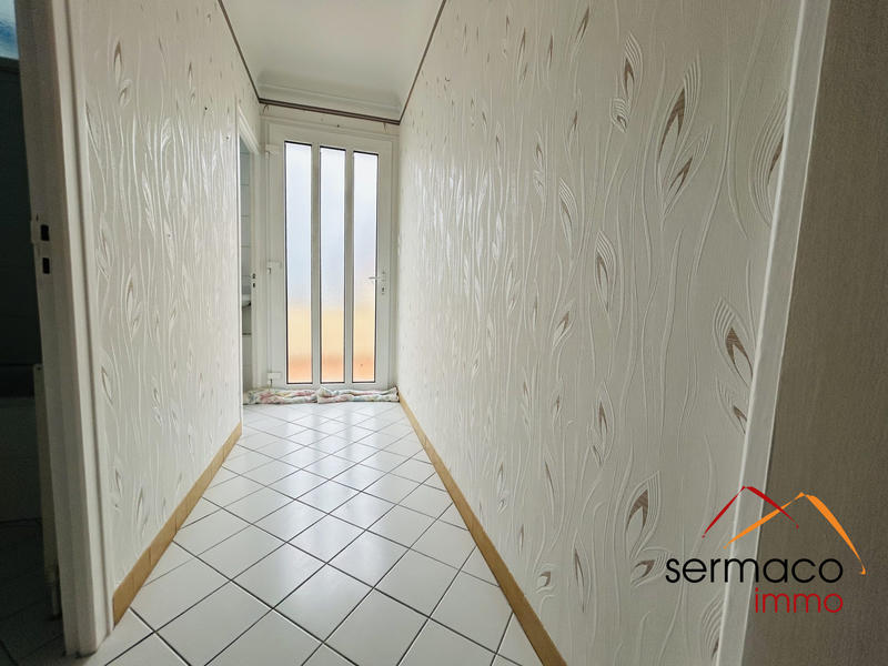 Maison - 150 m² - 8 pièces