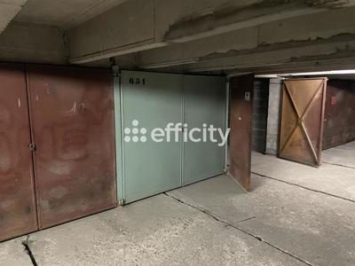 Parking / Garage - 30 m²