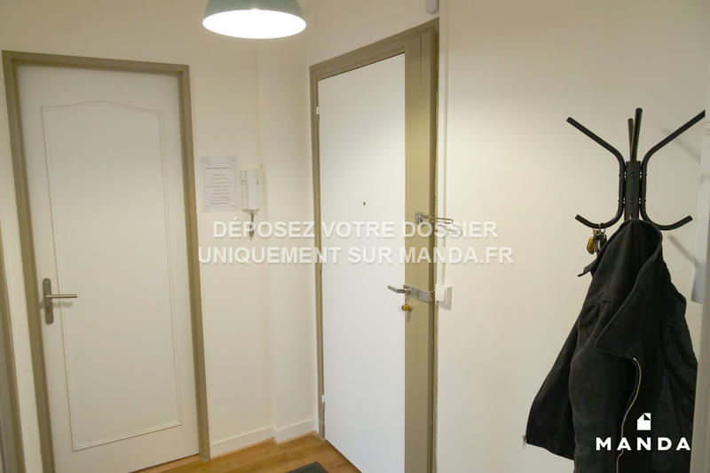 Chambre - 10 m² - 4 pièces