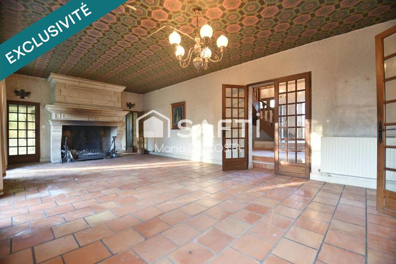 Propriété - 232 m² - 8 pièces