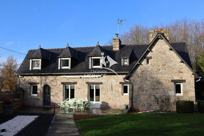 Maison - 182 m² - 6 pièces