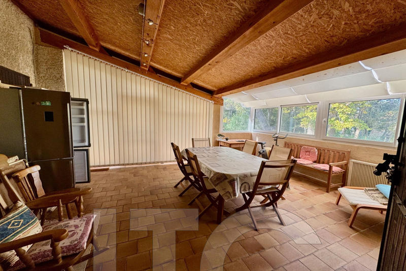 Villa - 210 m² - 7 pièces