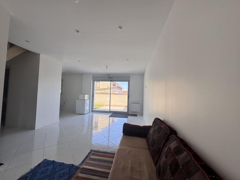 Maison - 87 m² - 5 pièces