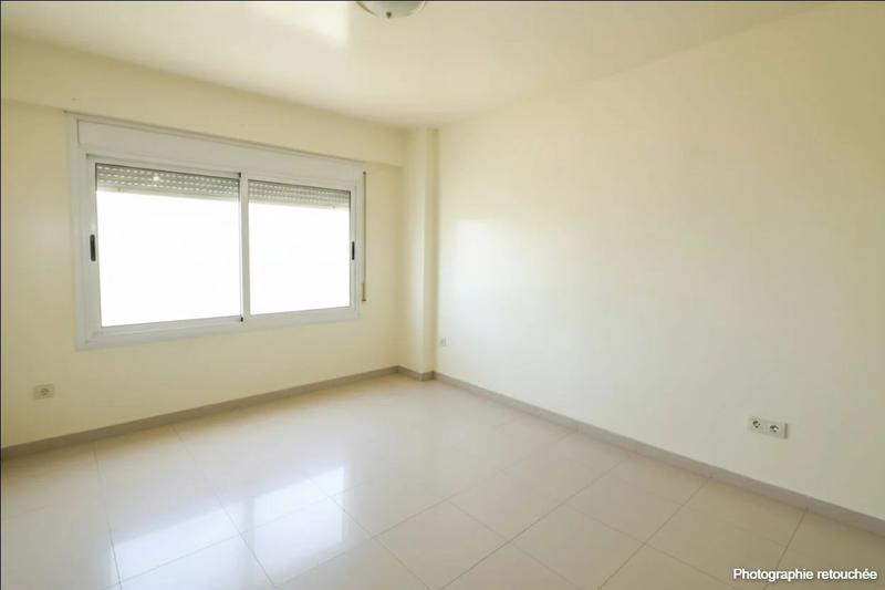 Appartement - 110 m² - 4 pièces