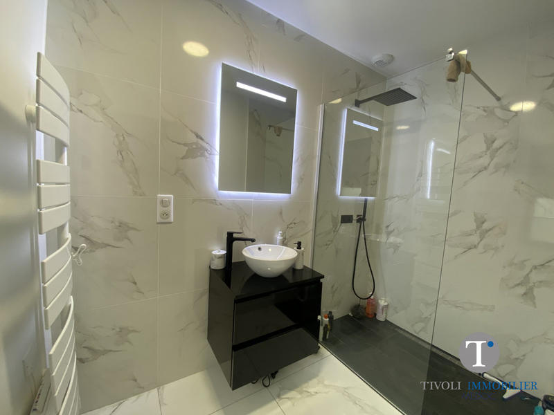 Maison contemporaine - 169 m² - 6 pièces