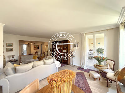 Appartement - 101 m² - 3 pièces