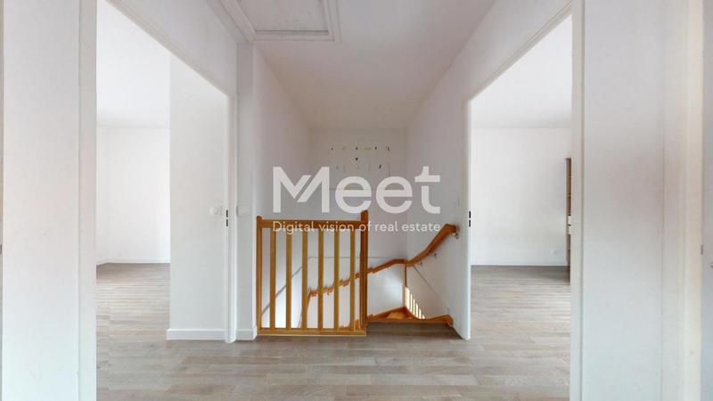 Maison - 94 m² - 5 pièces