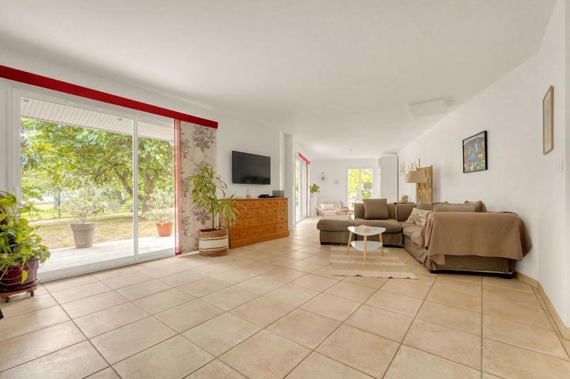 Villa - 170 m² - 5 pièces