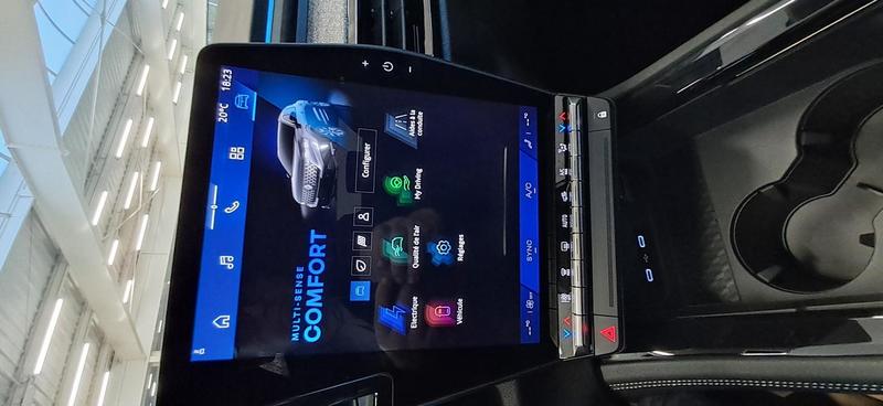 Dacia Duster Hybrid 140 Extreme