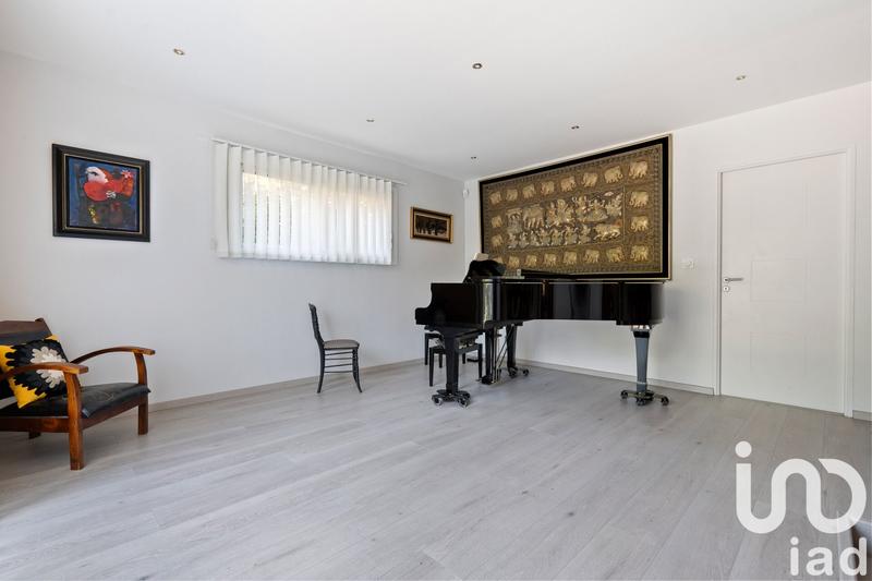 Maison - 183 m² - 5 pièces