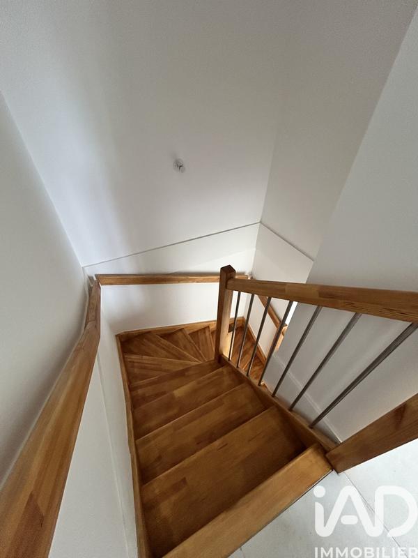 Maison - 97 m² - 5 pièces